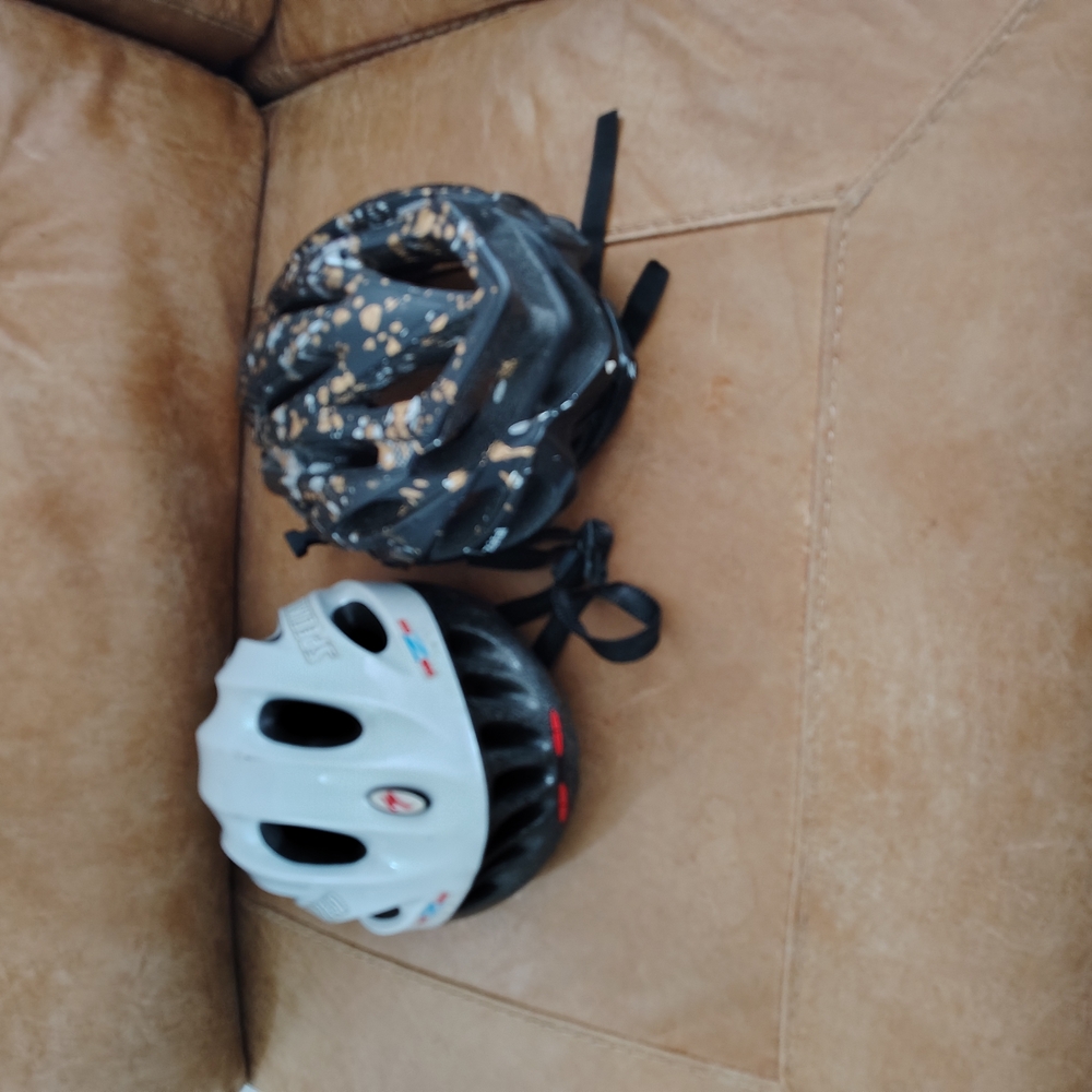 Black and White Bike Helmet with Backpack